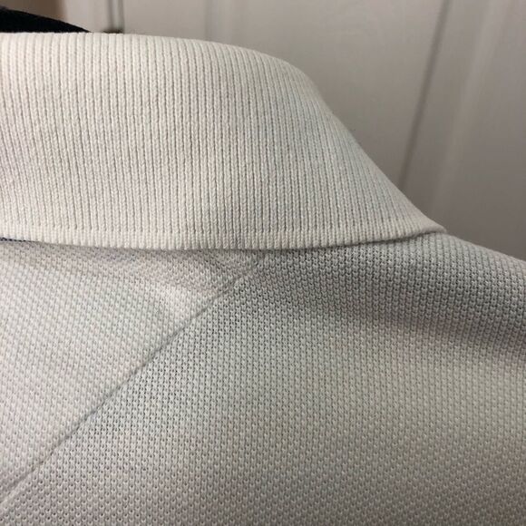 Tommy Hilfiger white shirt sleeve two button polo shirt, size medium - Picture 9 of 11